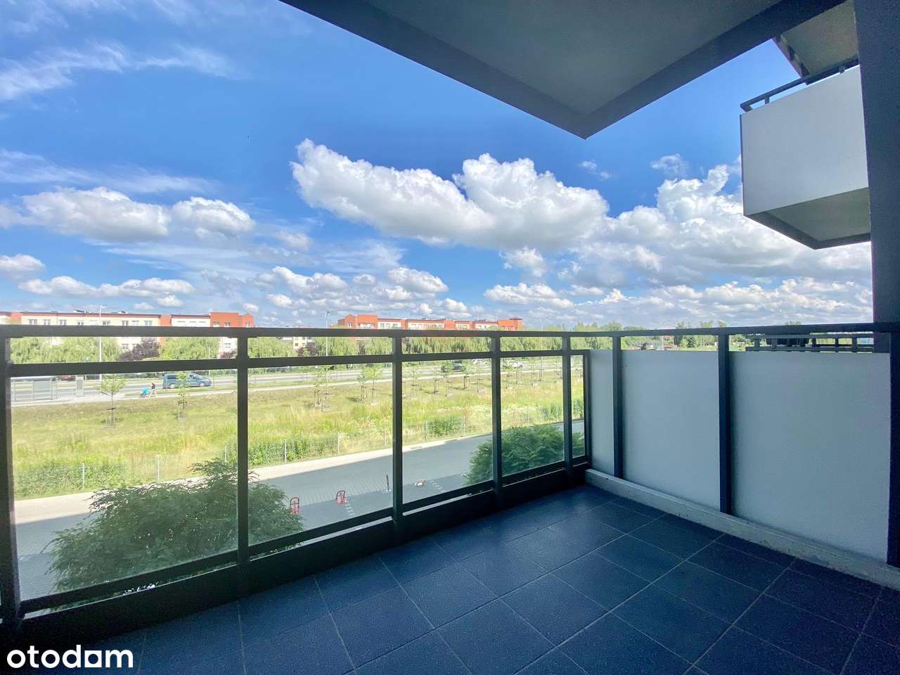 Dwustronne| 68m2 | 3  duże osobne pokoje - Pełny obrazek: 2/11