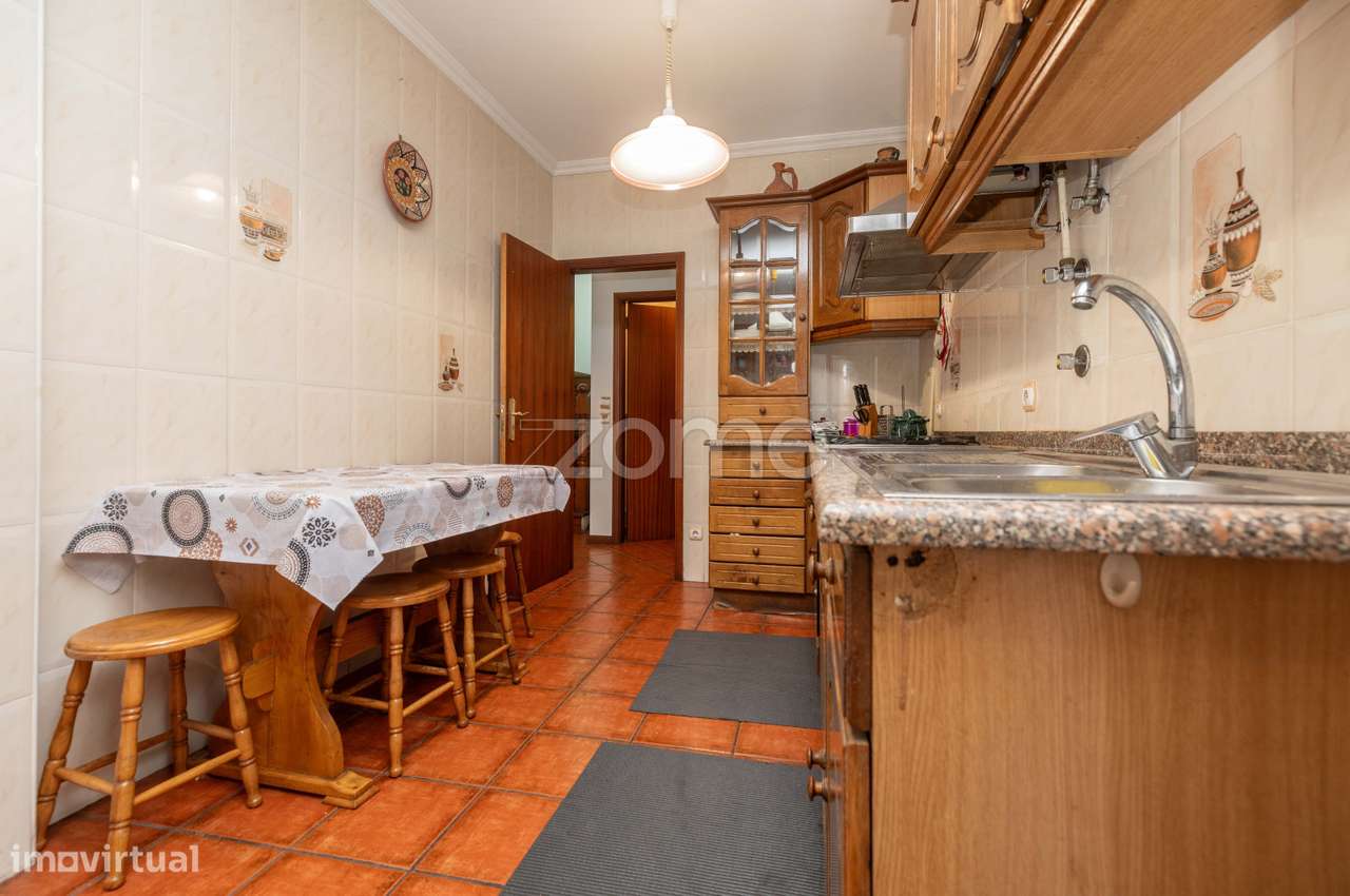 Prédio composto por dois apartamentos | Guerra Junqueiro | Coimbra-7