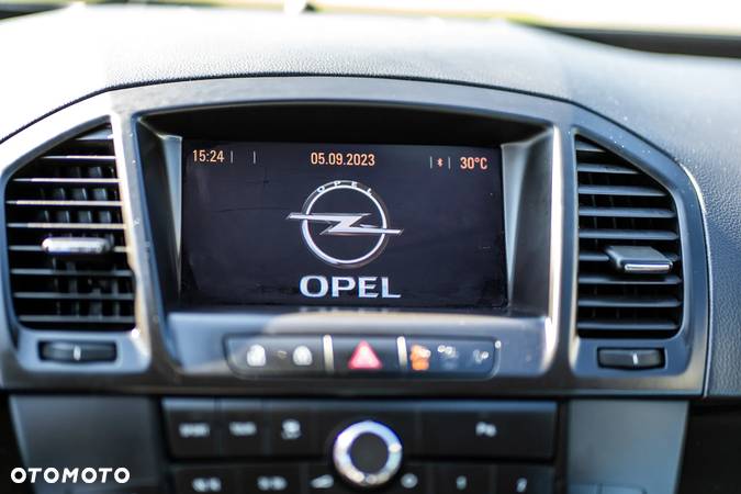 Opel Insignia 2.0 T Edition 4x4 - 28
