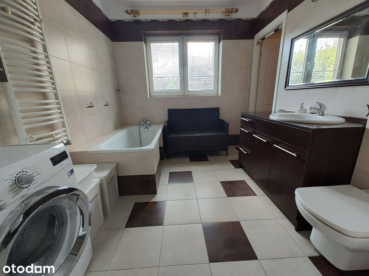 Sprzedaż dom Łomianki szeregowiec skrajny 156m2 działka 225m2-9