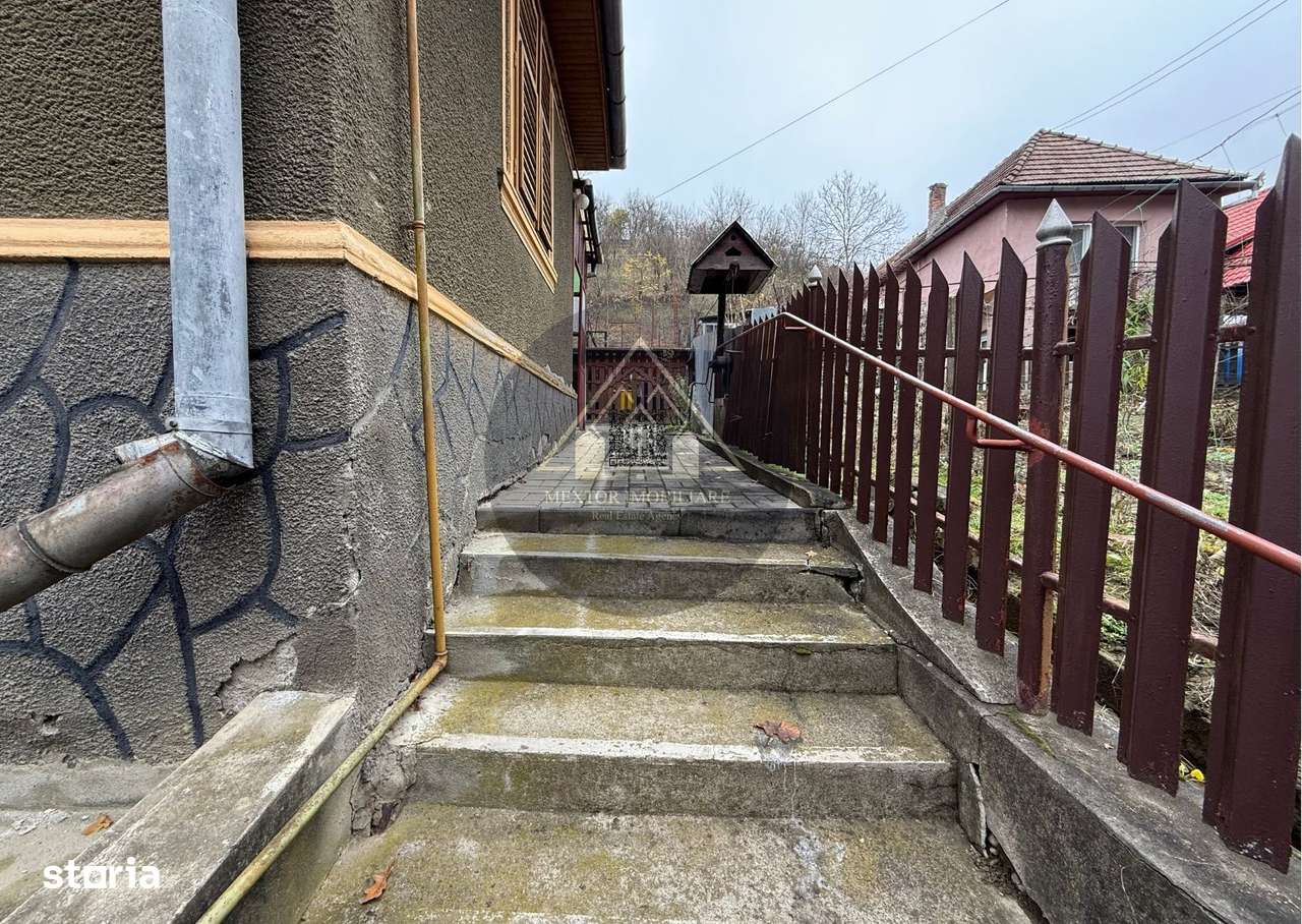 Casă 3 camere, Medias-3