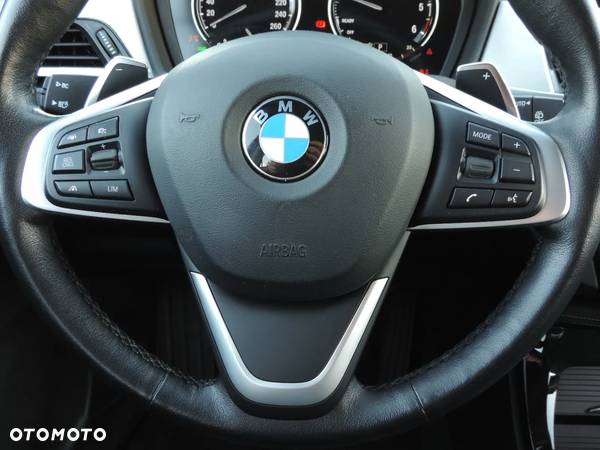 BMW X1 sDrive20d Sport Line - 20