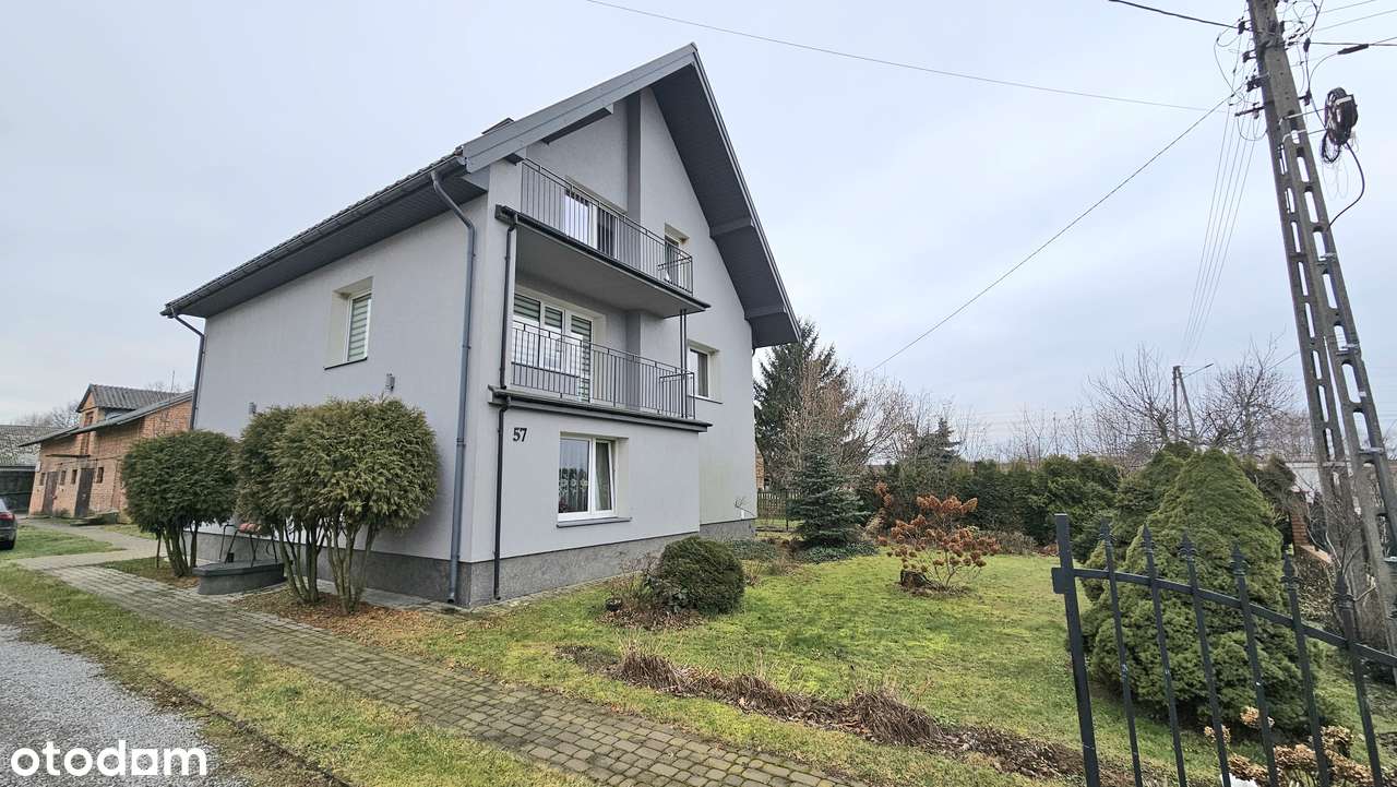 Przestronny dom z garażem w spokojnej okolicy-6