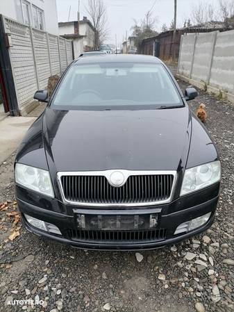 Dezmembram/Piese Skoda Octavia 2.0 FSI BVY, an fabr. 2006 - 2