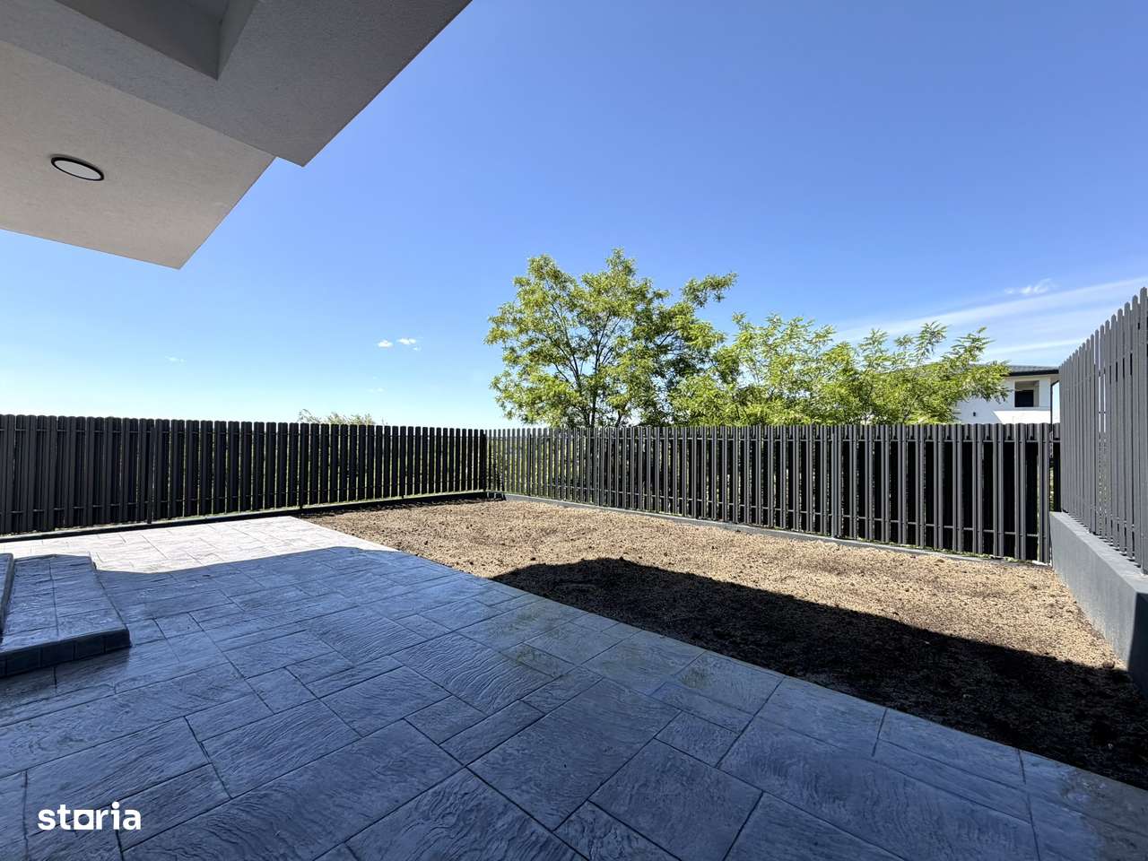 PF! Casa 4 camere 110mp 2 bai zona Bucium-14