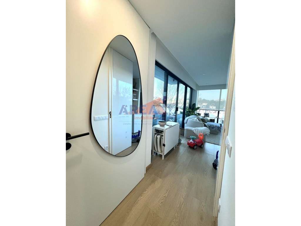 T0+1 adaptado a T1+1 | Como novo | Condomínio Fechado-11