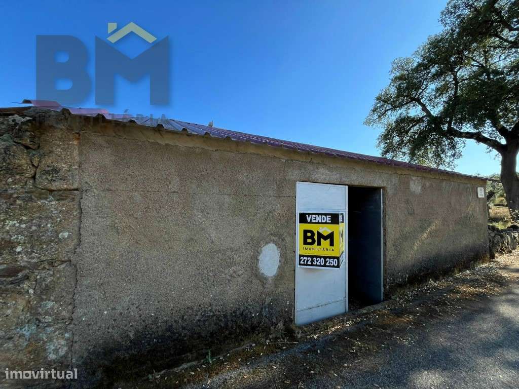 Armazém para venda em Freixial do Campo! - Grande imagem: 2/12