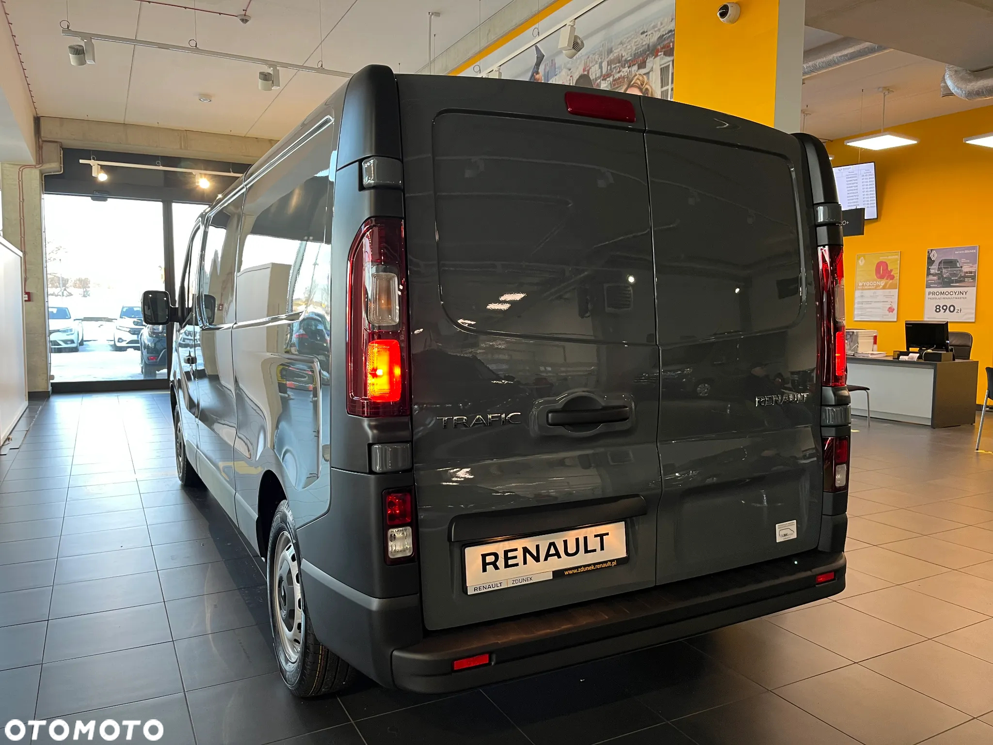 Renault Trafic - 10