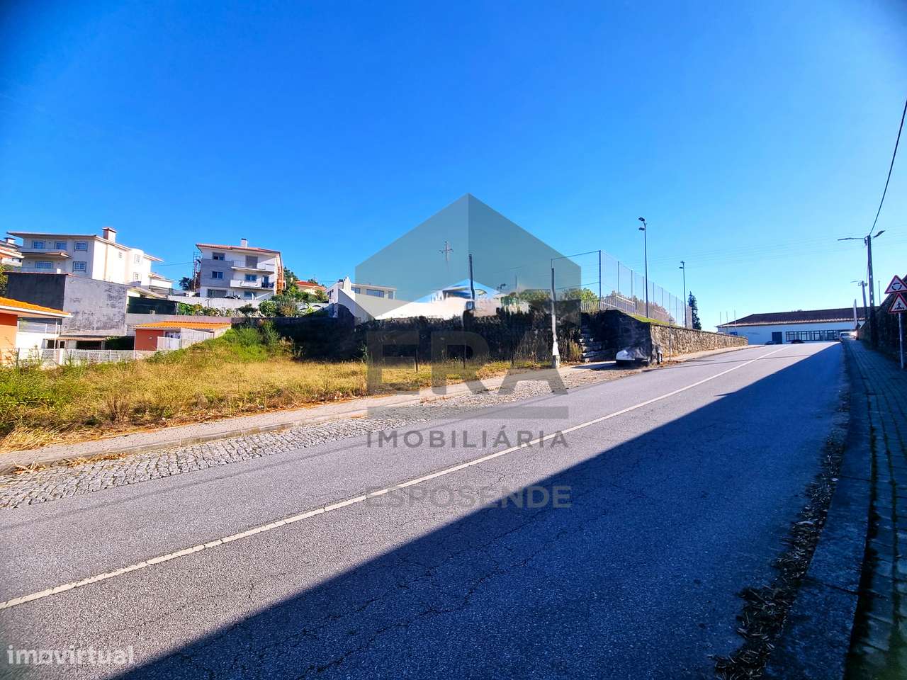 Terreno para Construção – 695m² - Grande imagem: 4/5