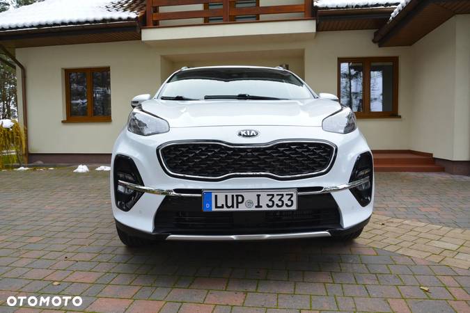 Kia Sportage 2,0 CRDI AWD Platinum - 8