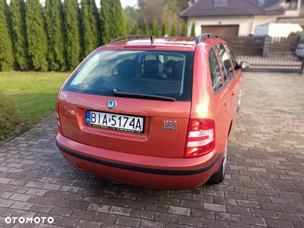 Skoda Fabia 1.4 16V Elegance - 13