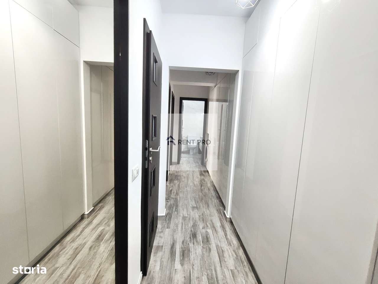3 Camere Cu Boxa Si Parcare Exigent Plaza Mall Afi