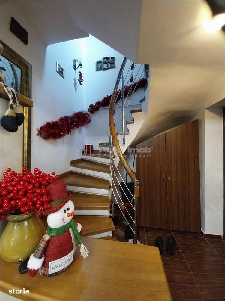 Casa  Vila 5 camere - Vitan  Nerva Traian-14