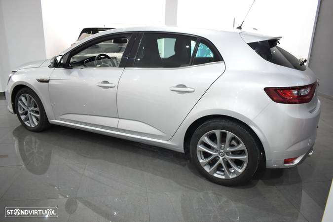 Renault Mégane 1.5 Blue dCi GT Line - 2