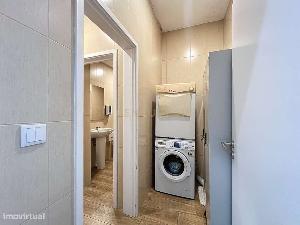 Oportunidade Única: Venda de Clínica em Pleno Funcionamento na Lagoa –-38