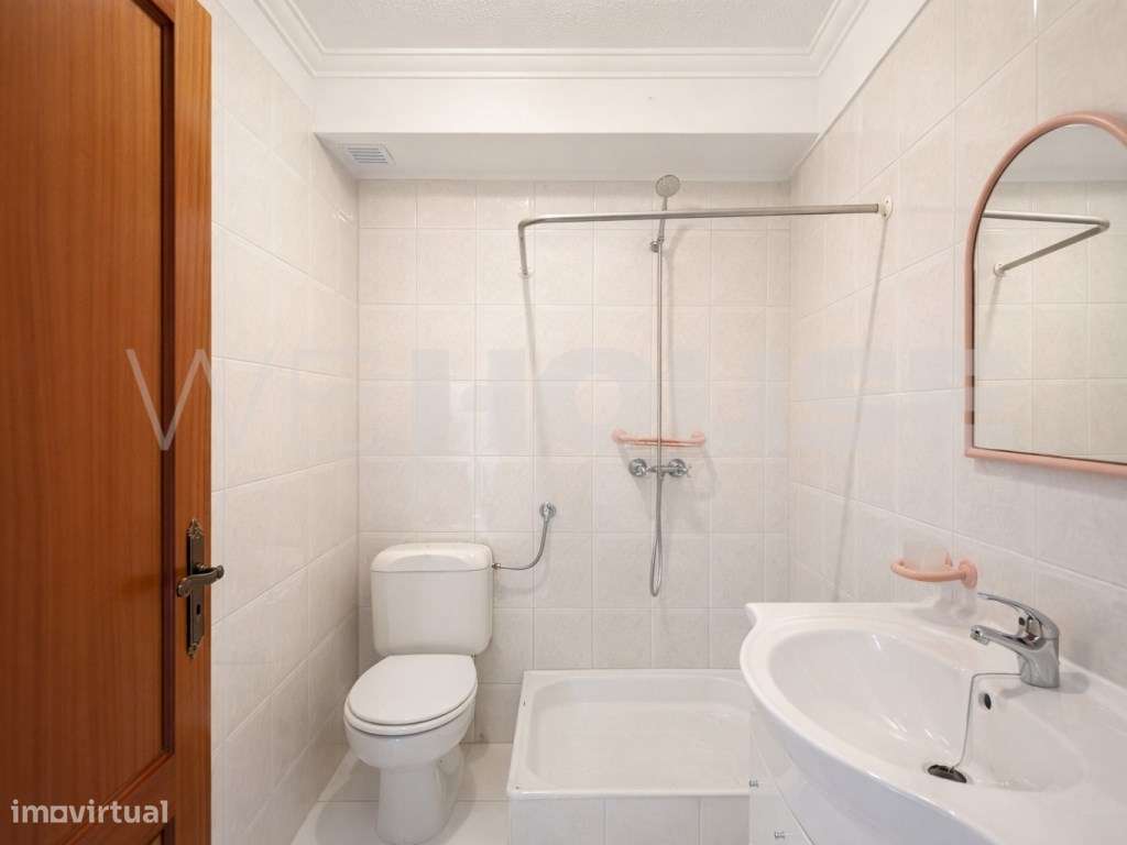 Apartamento T2 Monte Gordo Rés do Chão a 200 metros da praia-16