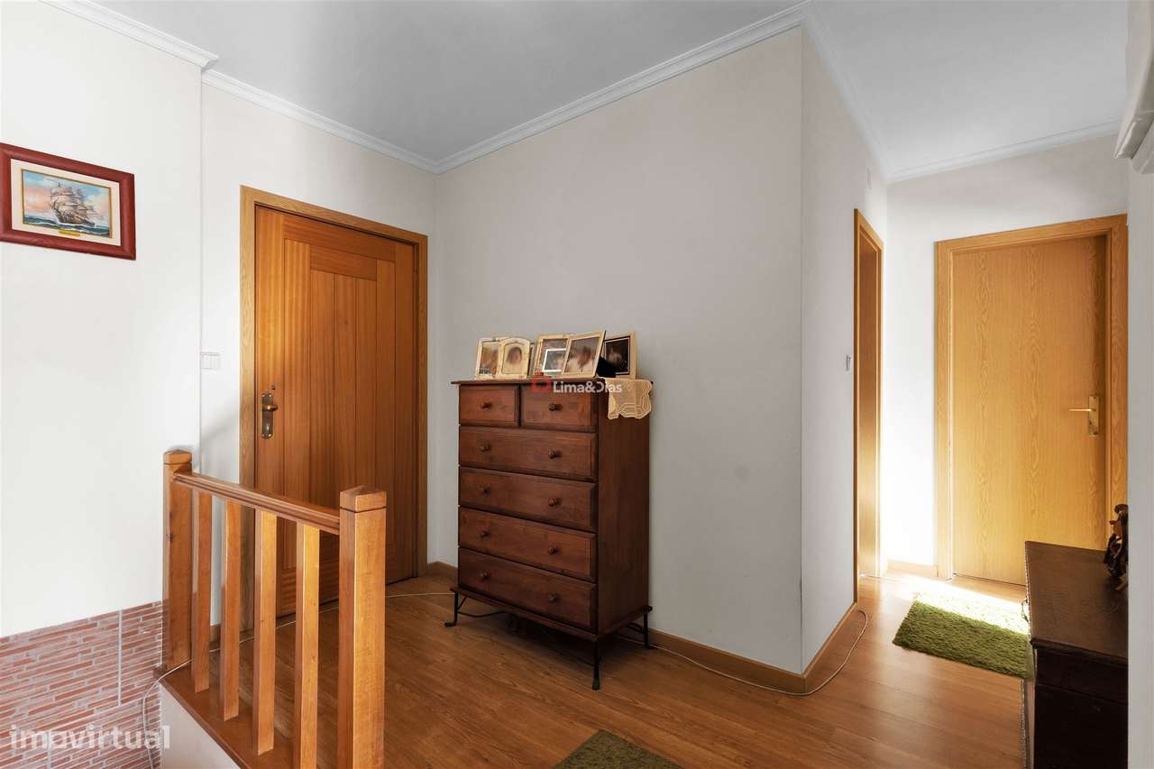 T-3 Duplex em Paredes-14