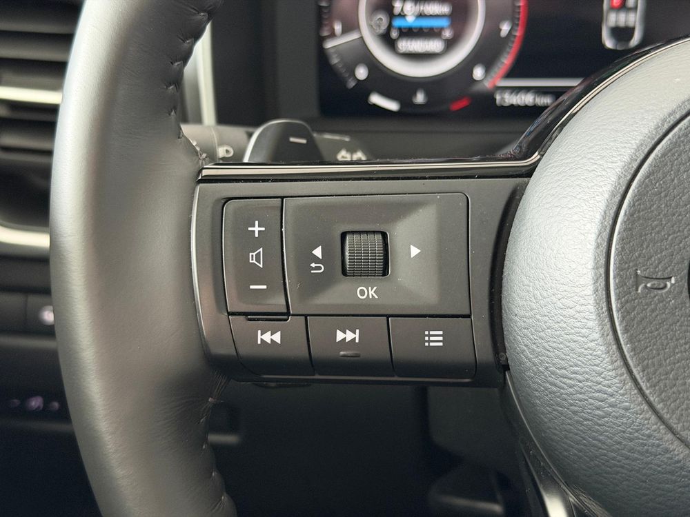 Nissan Qashqai N-Connecta + Pakiet technologiczny + Szklany dach Salon Polska