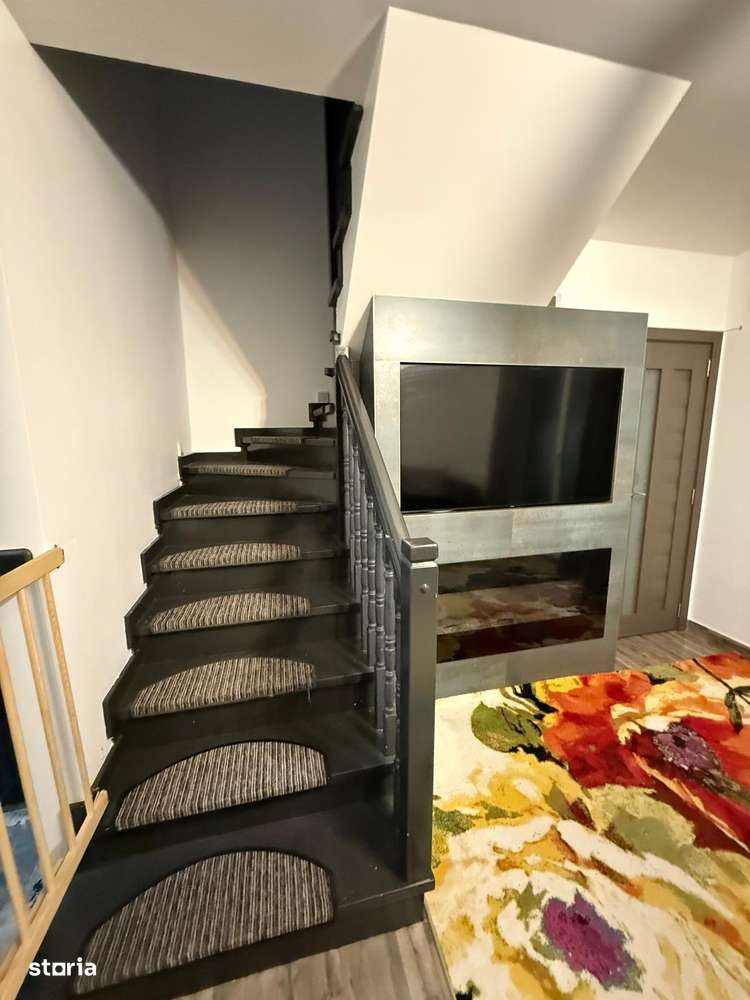 Casa tip duplex la intrare in Ipotesti - Imagine principală: 4/20