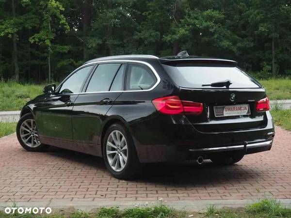 BMW Seria 3 318i Luxury Line - 3