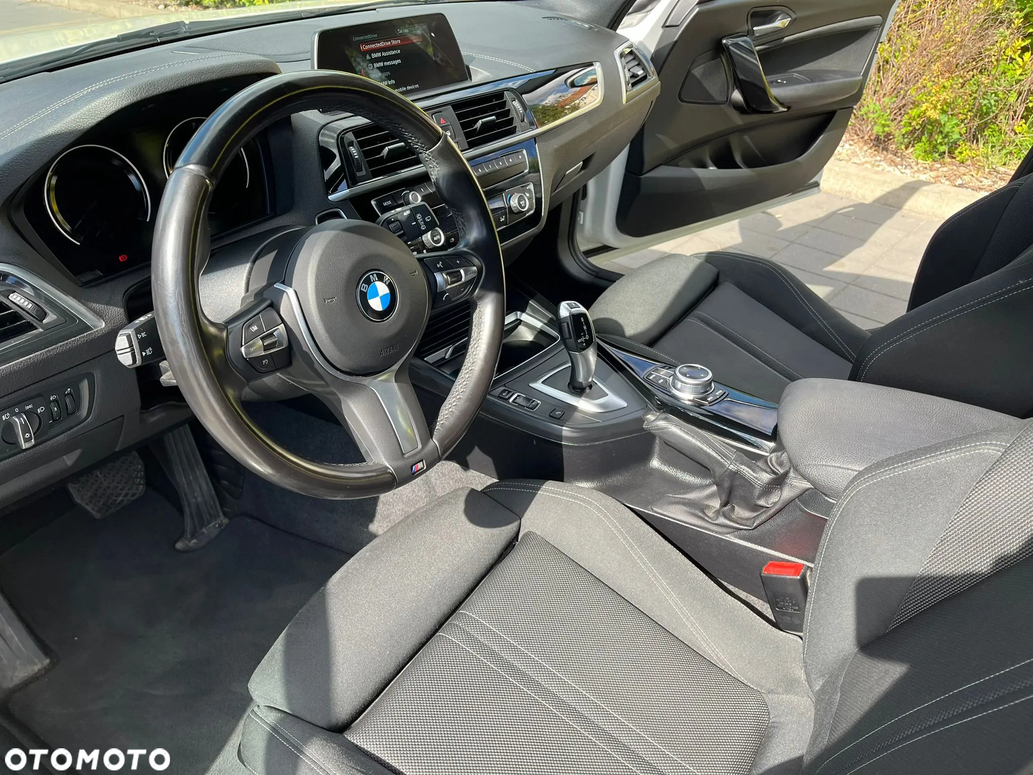BMW Seria 1 118i - 10