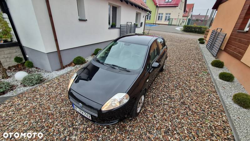 Fiat Grande Punto - 9