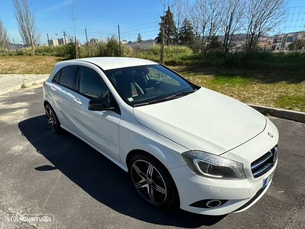 Mercedes-Benz A 200 CDi BE Urban - 9