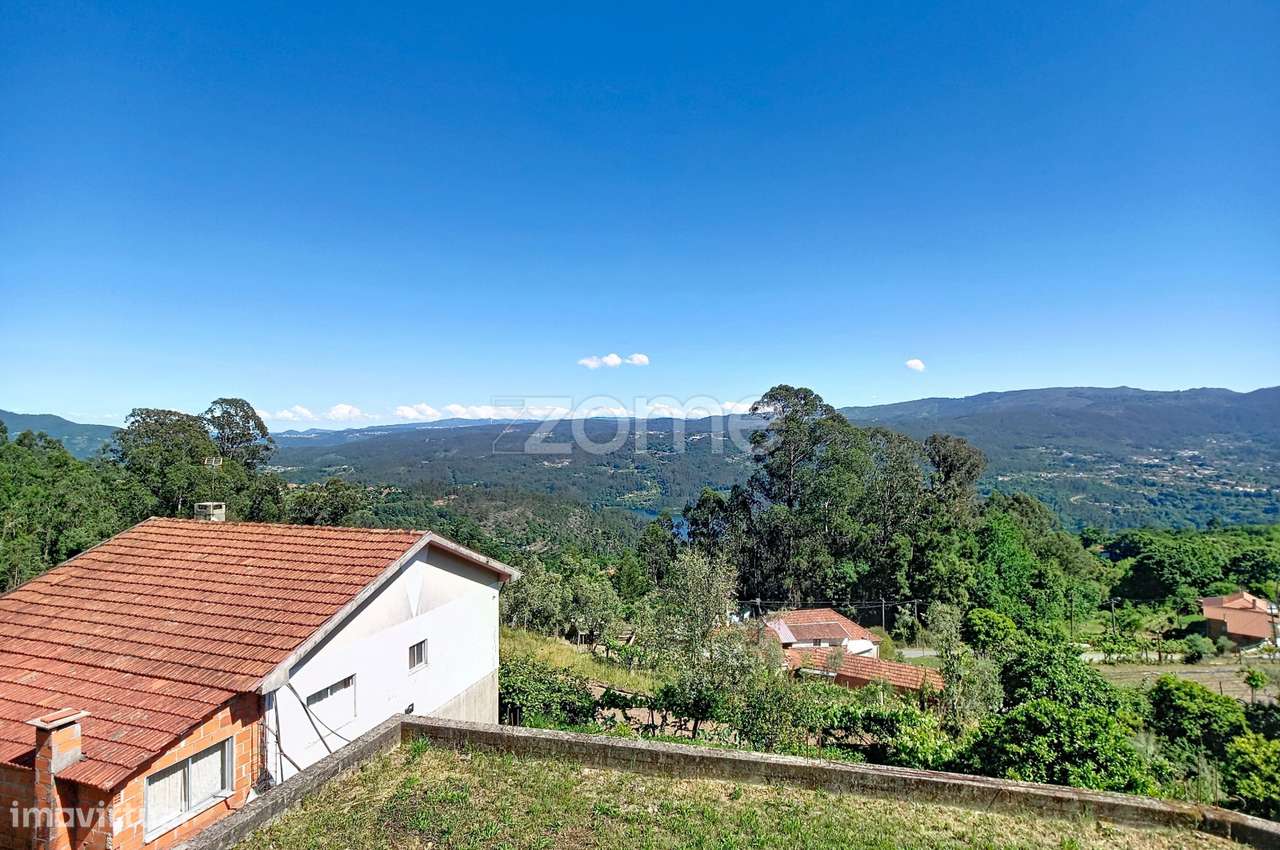 Moradia Moderna T3|Vistas Panorâmicas| Terminar a Gosto-34
