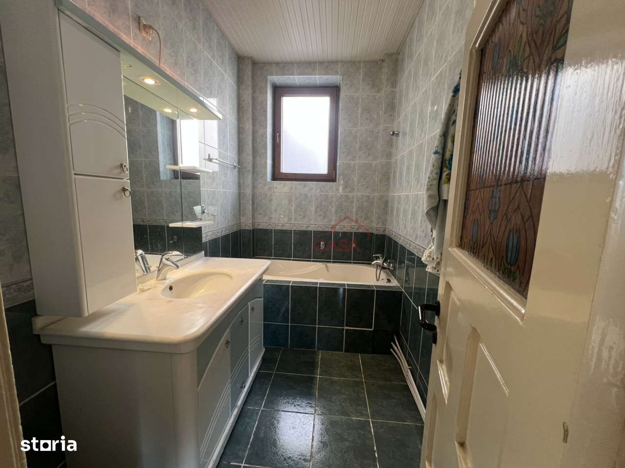 Apartament in vila - fatada refacuta -zona ultracentrala - metrou Unir-9