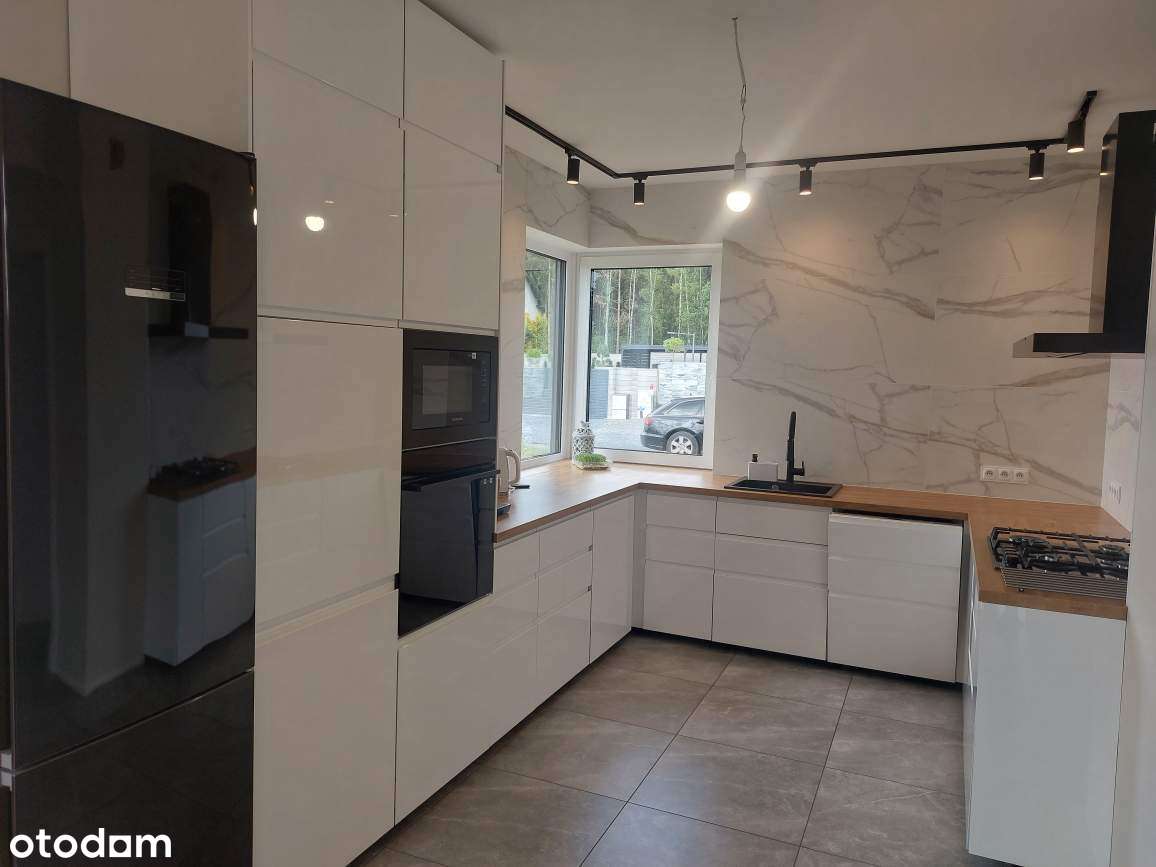 Atrakcyjny, nowy, wolnostojacy dom w Droszkowie-3