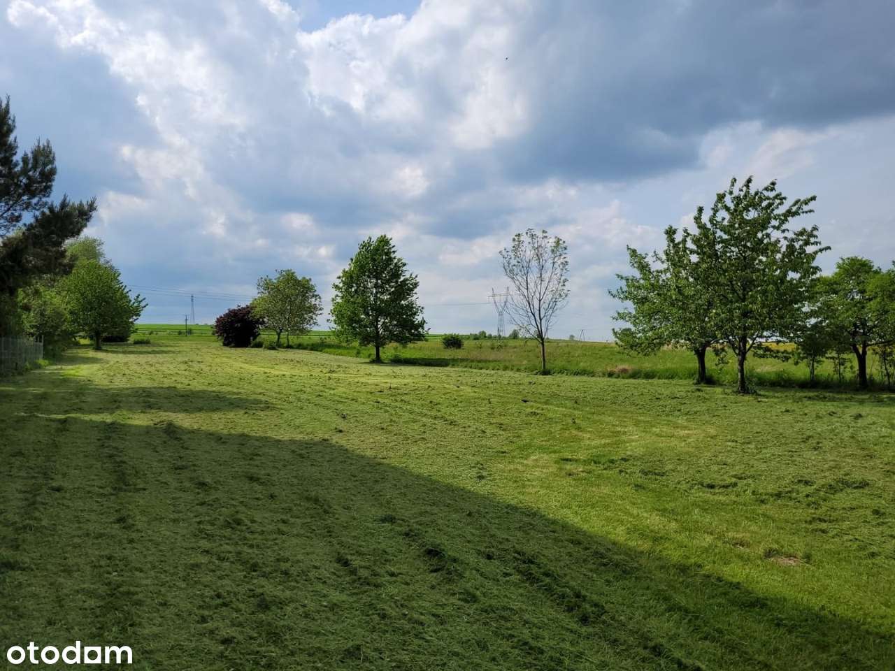 Działka z małym domkiem|Pod budowę|Z mediami-4