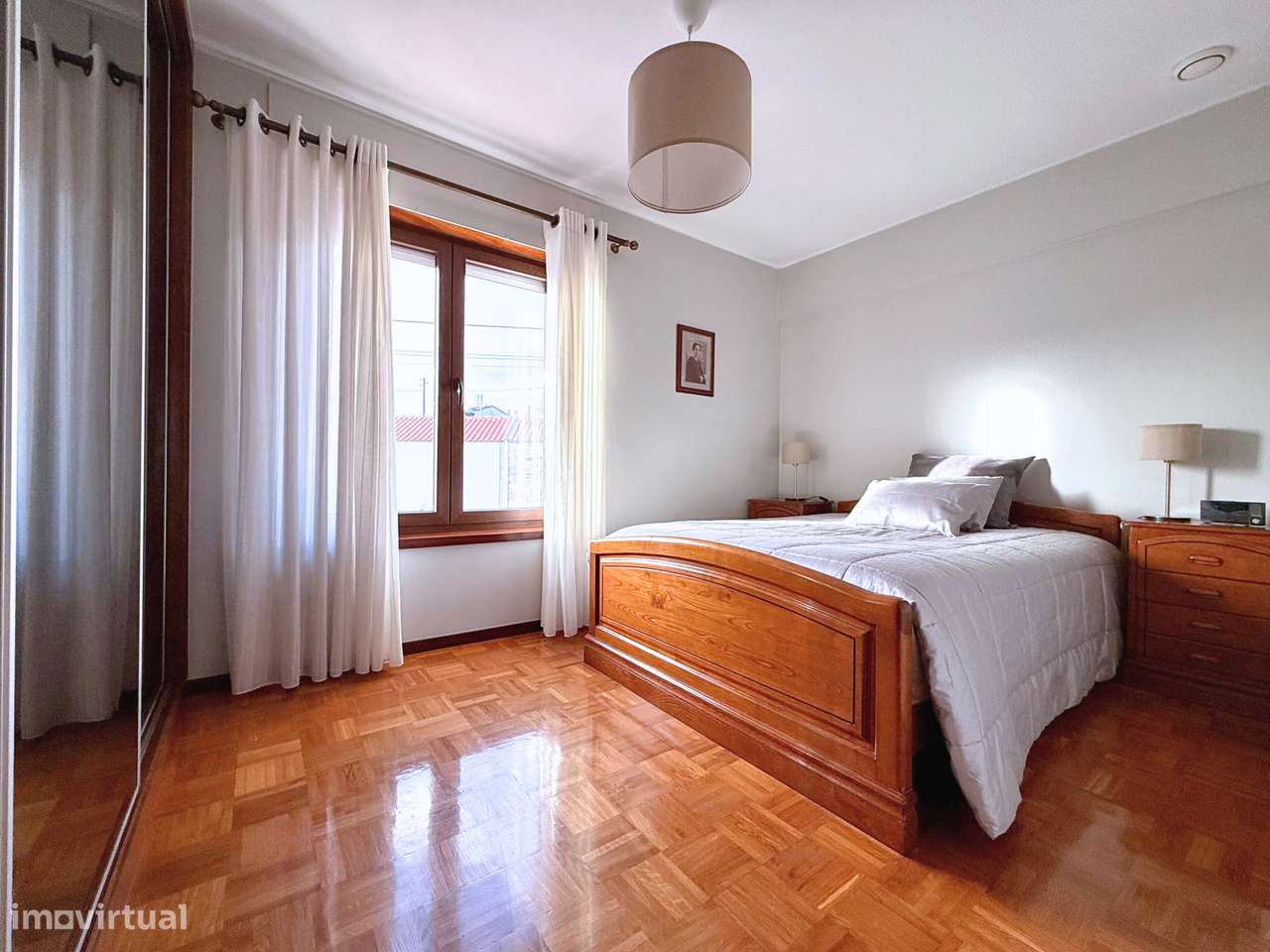 Moradia T3 geminada com jardim em Santa Marta-11