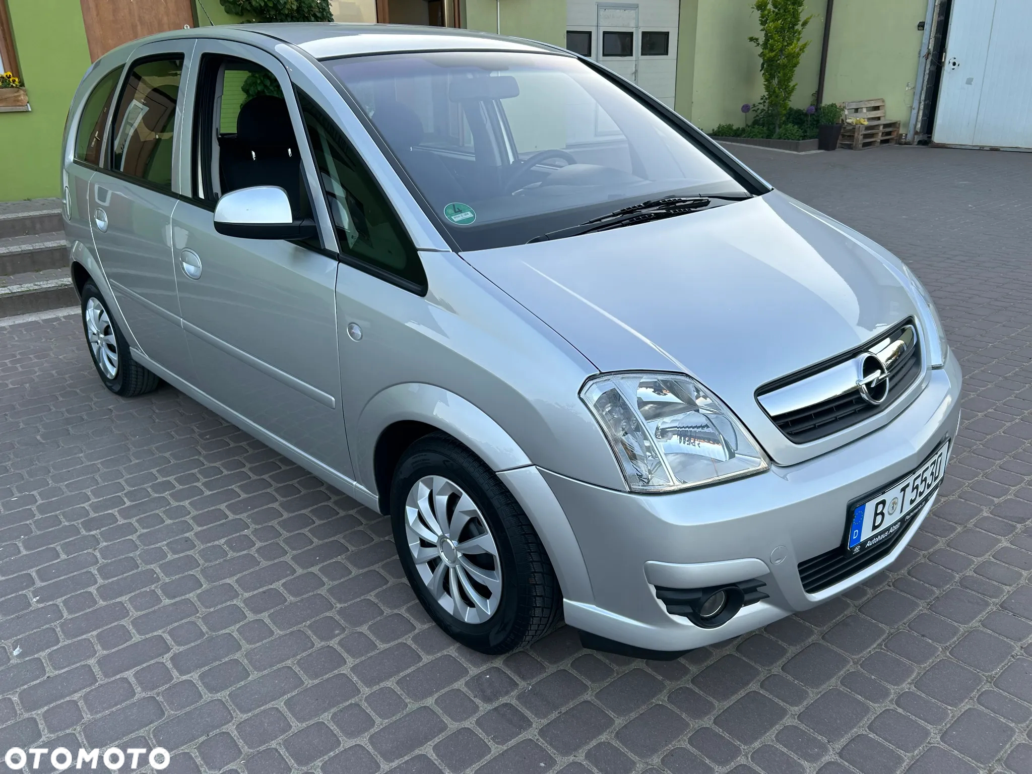 Opel Meriva - 10
