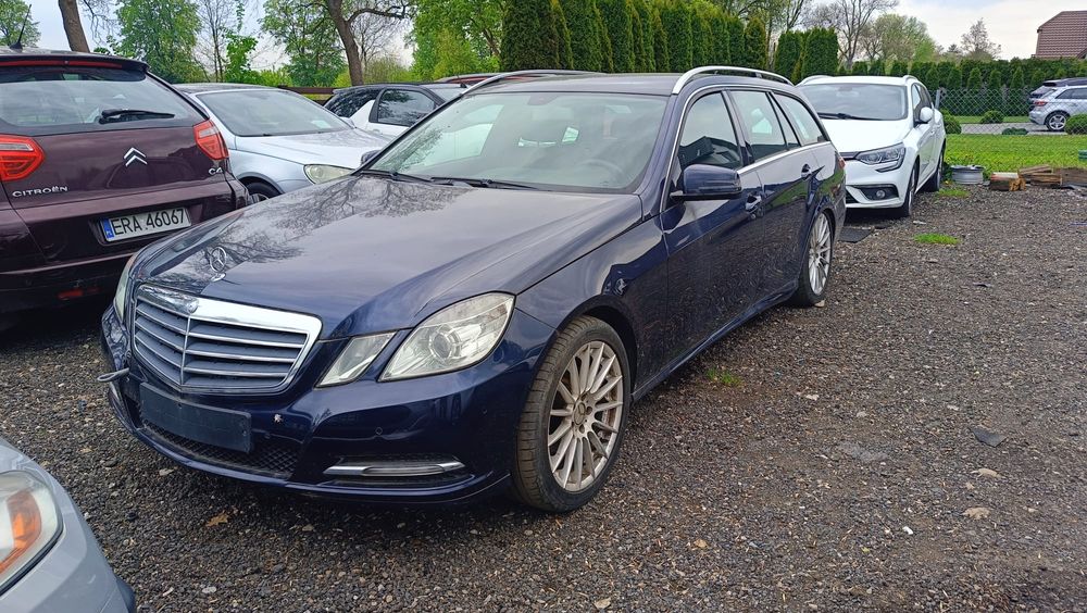 Mercedes-Benz E W212/W207 2012