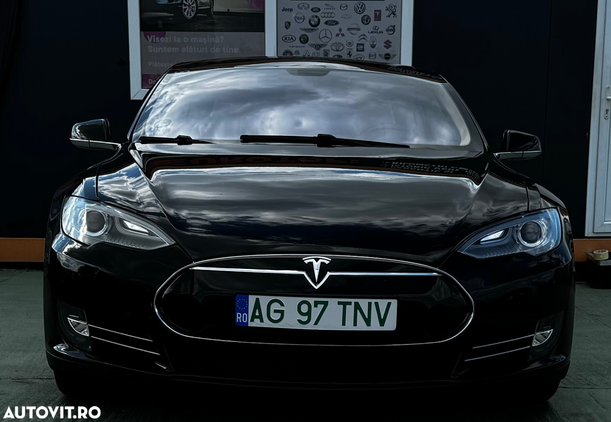 Tesla Model S 85 - 13