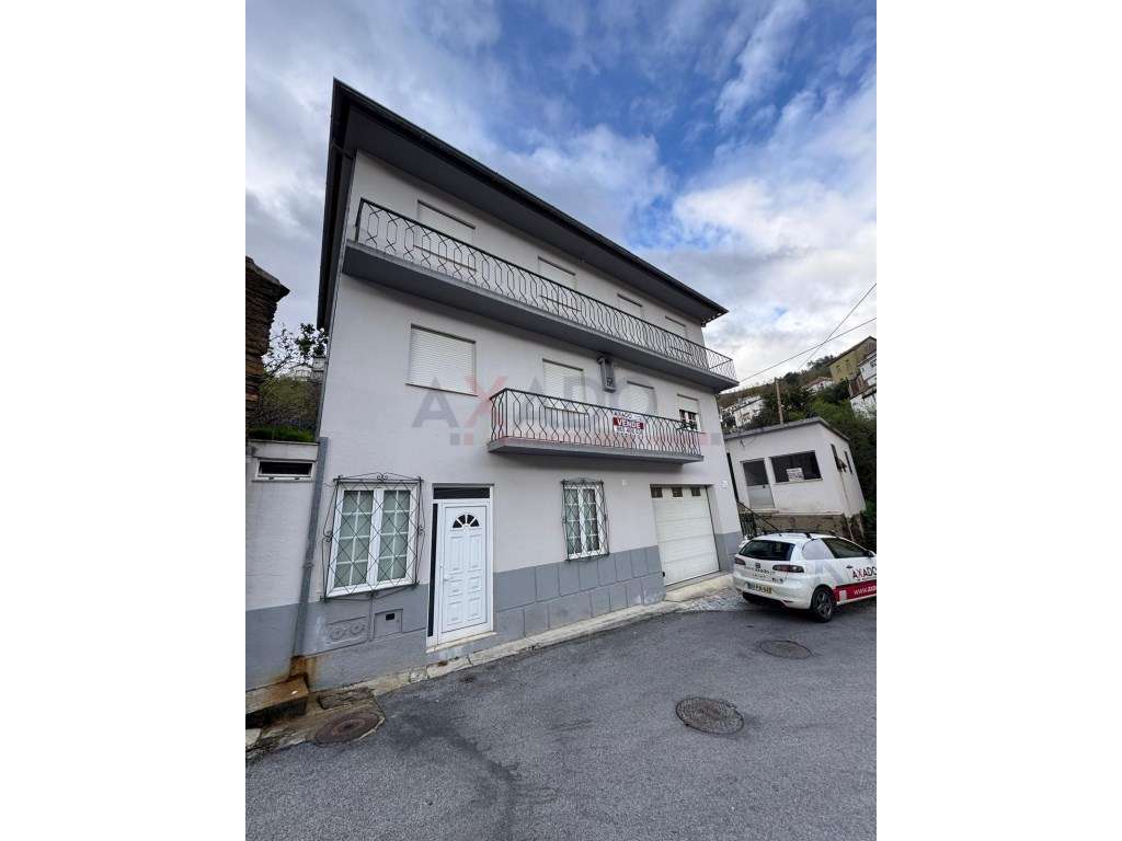 Moradia com Negócio Incluído na Serra da Estrela - Oportunidade Úni...-20