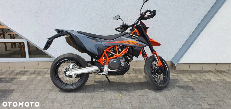 KTM SMC - 4