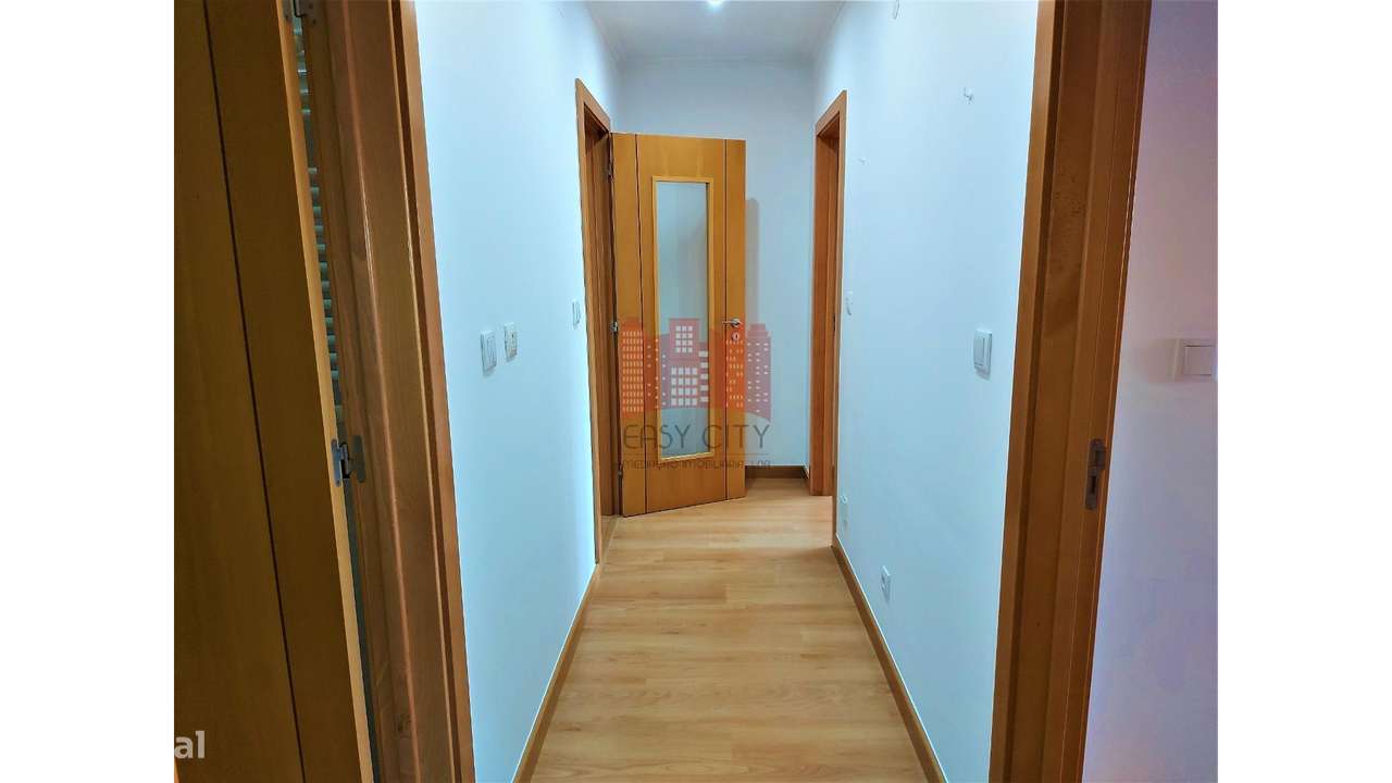 Apartamento T3 em Colinas do Cruzeiro-39