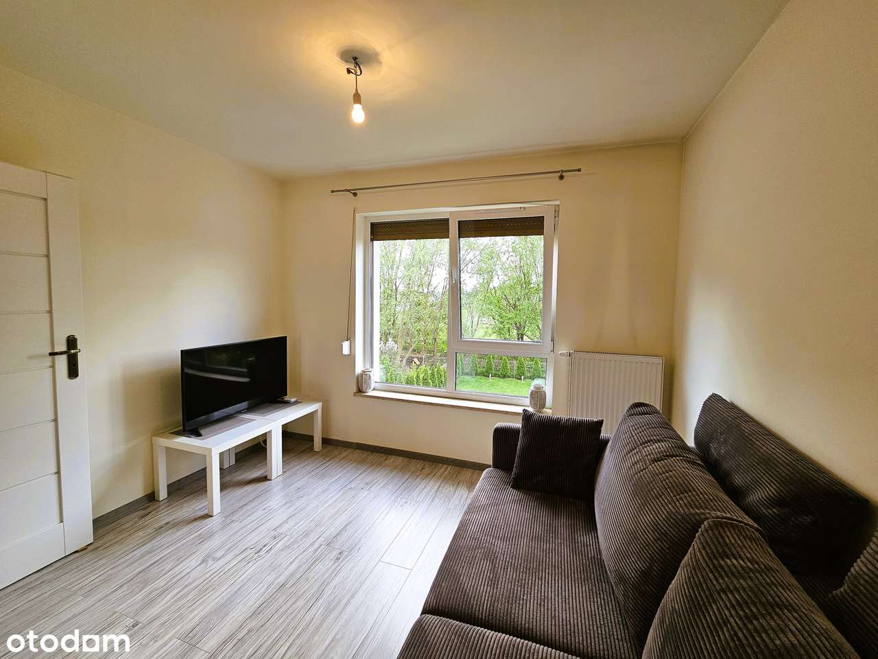 Gotowy do zamieszkania dom - ogródek / garaż-11