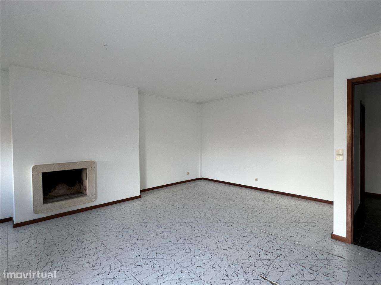 Apartamento em Valongo, Valongo - Grande imagem: 3/14