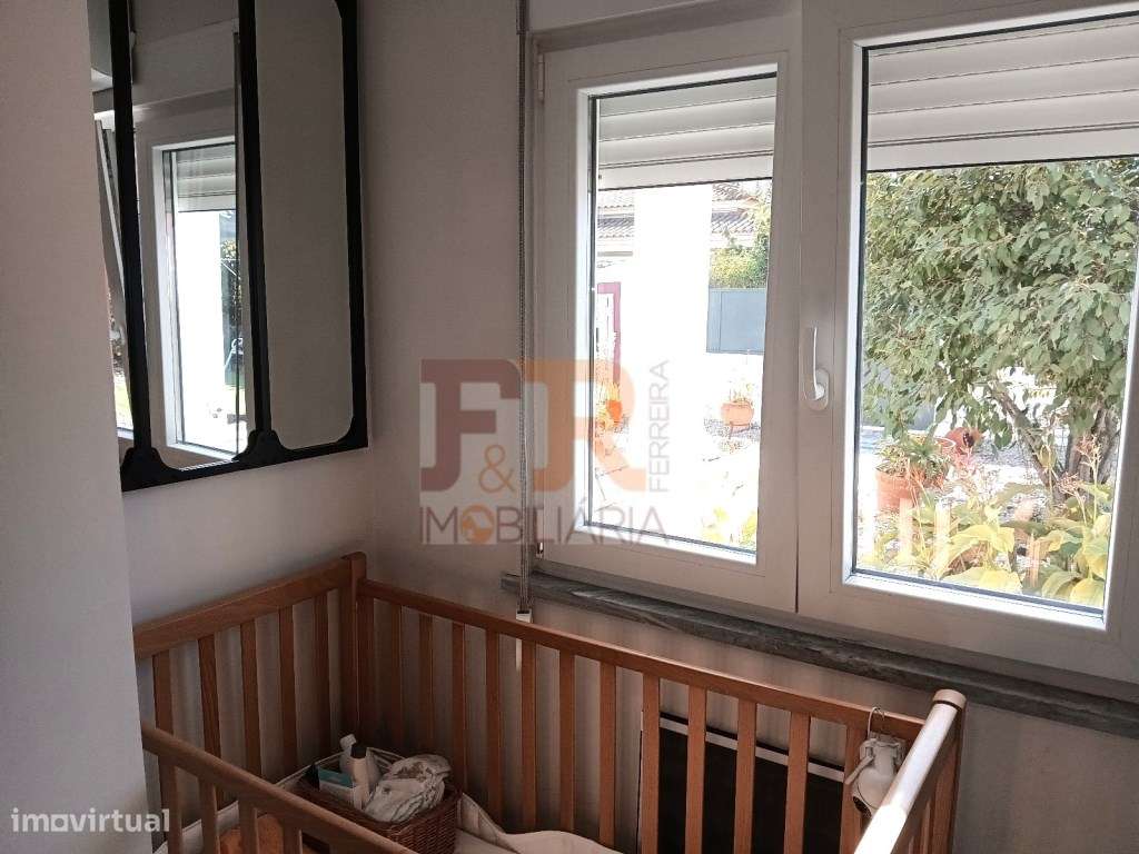 Moradia Isolada Duplex T6 Azeitão-16