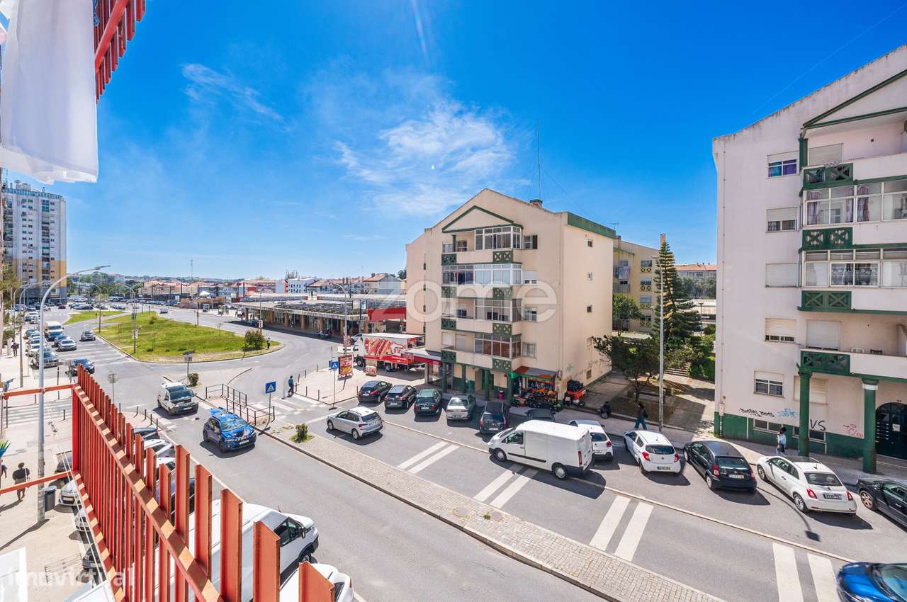 Apartamento T2 na Tapada das Mercês-29