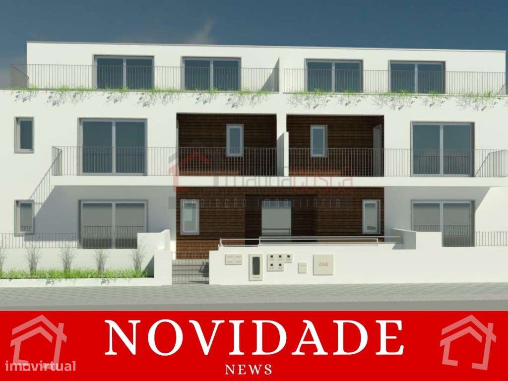 Terreno com Projeto Aprovado para 4 Apartamentos em Ferrel-0