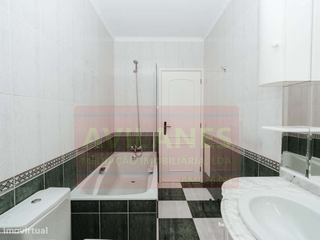 APARTAMENTO T3 RECUADO - LOBÃO-45