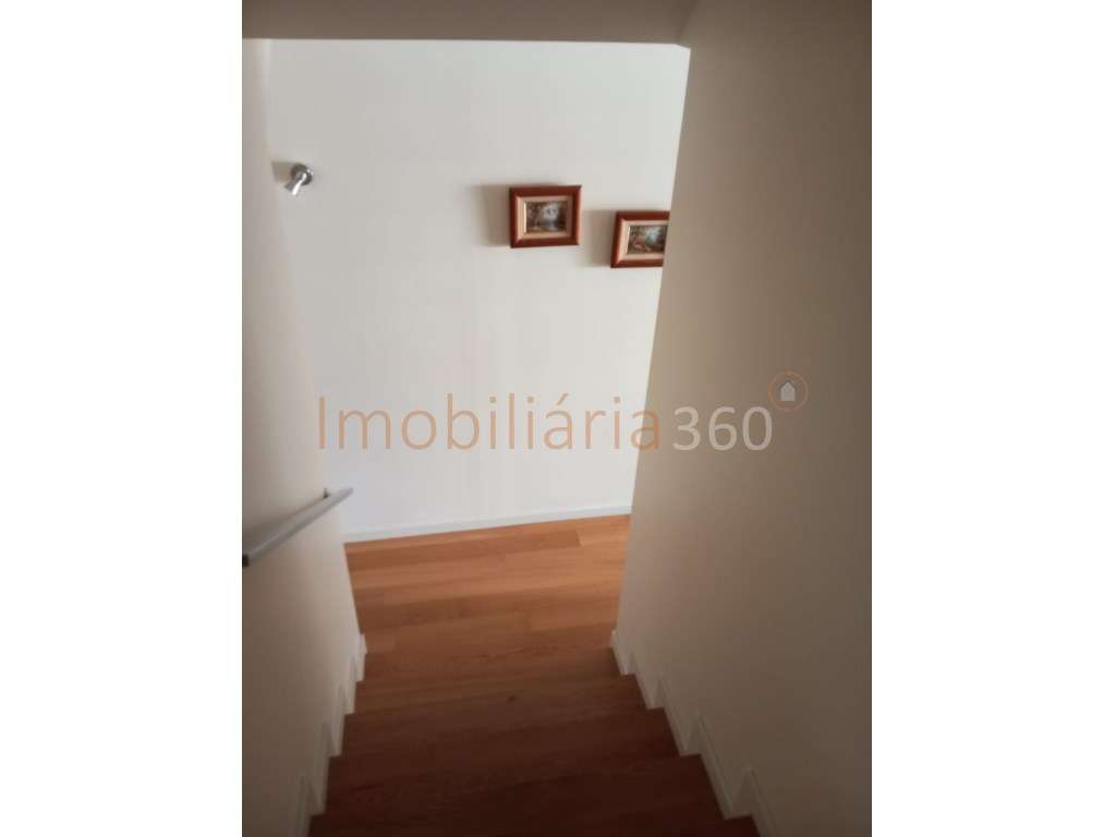 **Moradia T3 em Famalicão - Oportunidade Única!**-12