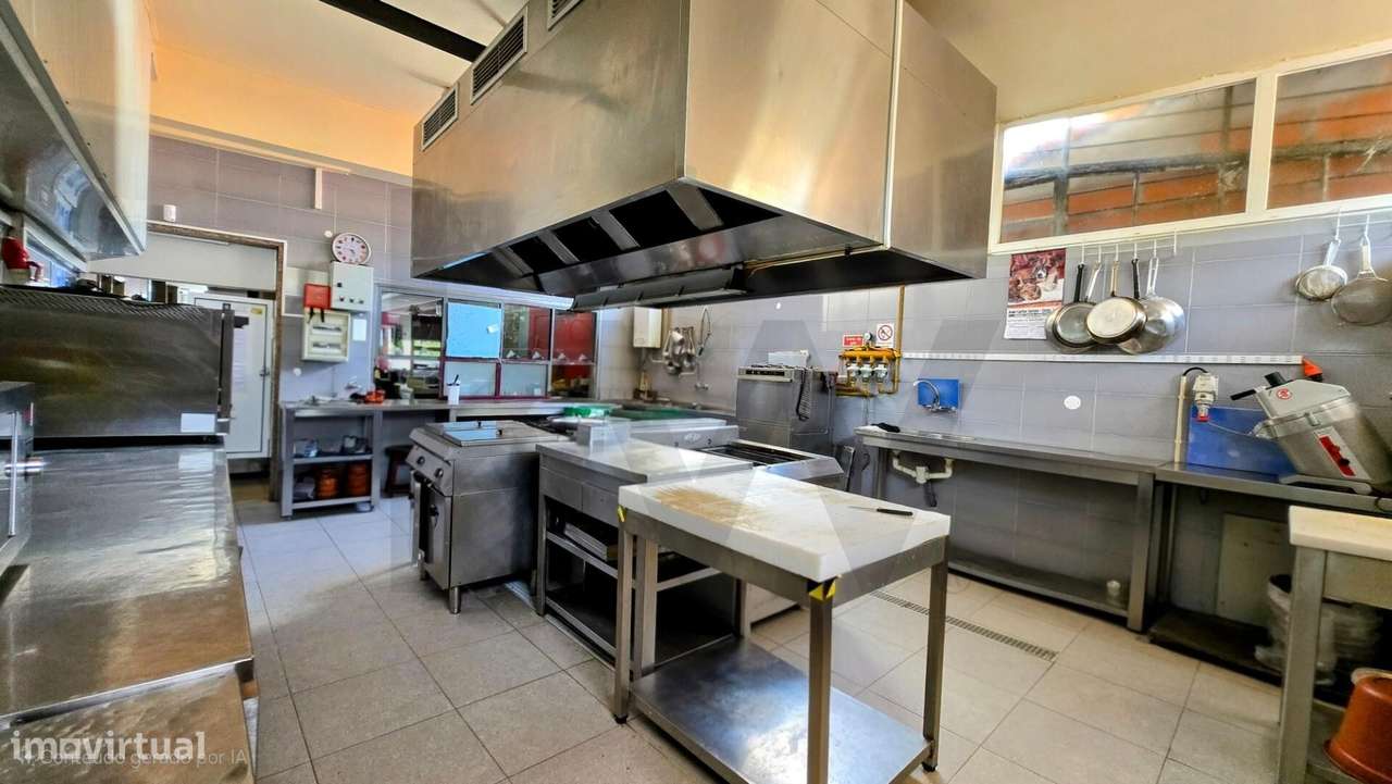 Trespasse Restaurante na Zona da Solum Coimbra com Boa Faturação a fun - Grande imagem: 4/22