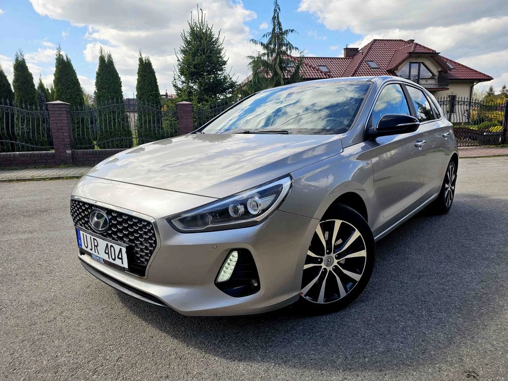 Hyundai i30 III blue 1.6 CRDi Premium 2018