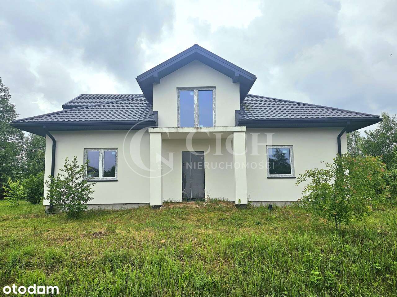 Dom w Ostrowach Tuszowskich w pow. kolbuszowskim.-1