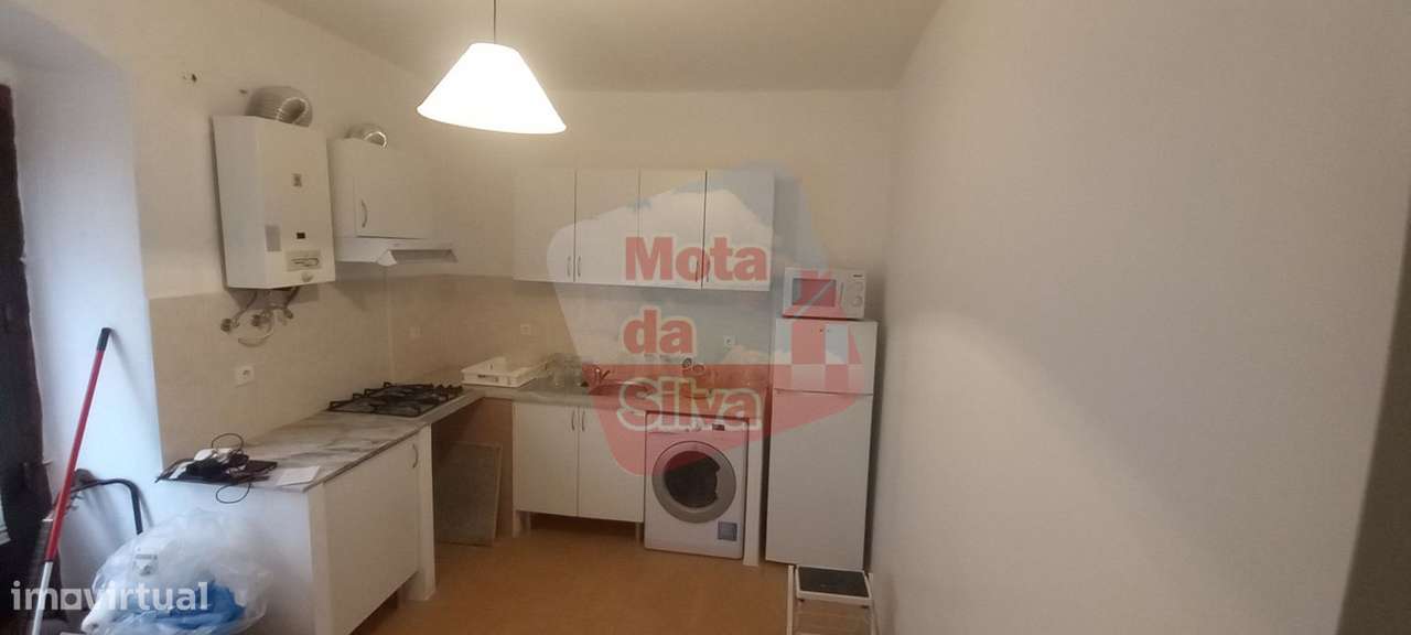 EXCELENTE APARTAMENTO T2 - Grande imagem: 2/7