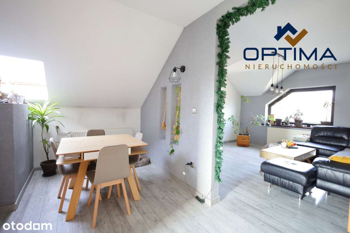 Duży dom na dużej działce pod lasem-12